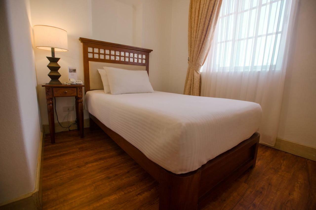 Hotel Emilia Davao City Eksteriør billede